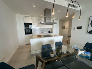 12-53013098fcab6c38b1379cd33298e050