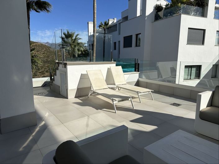 Image No.4-2 Bed Apartment for sale