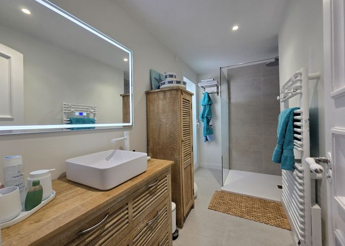 Image No.15-3 Bed Penthouse for sale