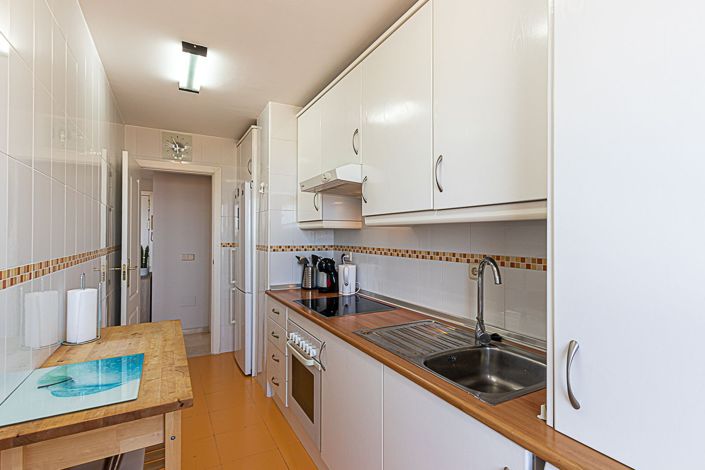 Image No.12-2 Bed Apartment for sale