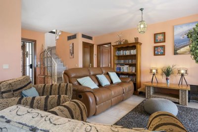 16-933207cc311deb5b807001b3861e3675