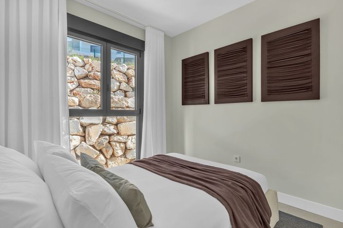 Image No.15-3 Bed Apartment for sale