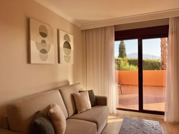 11-4d8aa6e612c0d8ce985b634e45aeea7a