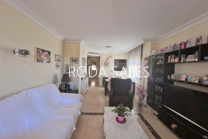 Image No.18-3 Bed Apartment for sale