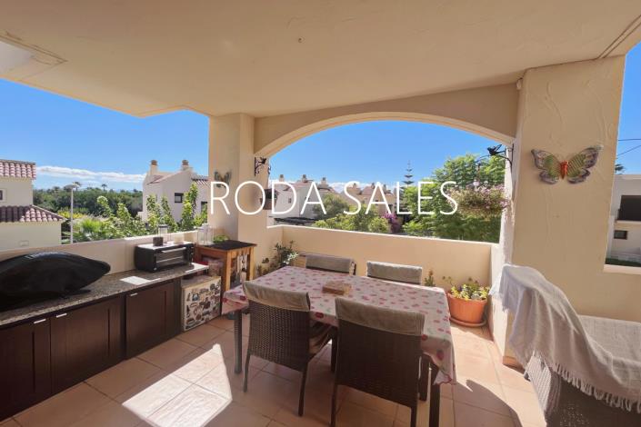 Image No.20-3 Bed Apartment for sale