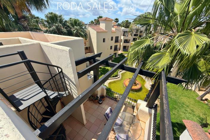 Image No.2-Penthouse de 2 chambres à vendre à Roda Golf