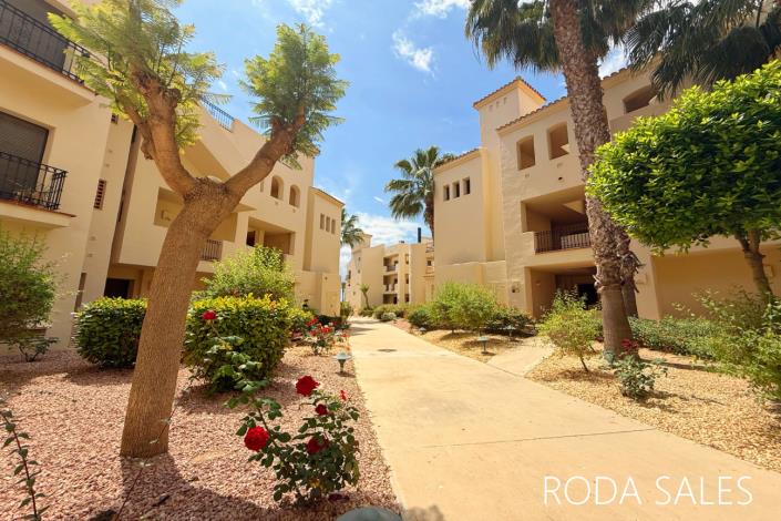 Image No.3-Penthouse de 2 chambres à vendre à Roda Golf