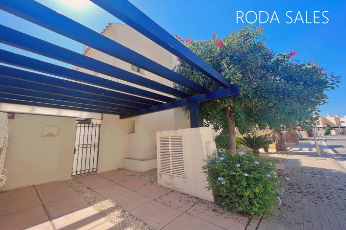 Image No.5-3 Bed Villa / Detached for sale