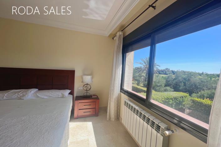 Image No.24-3 Bed Villa / Detached for sale