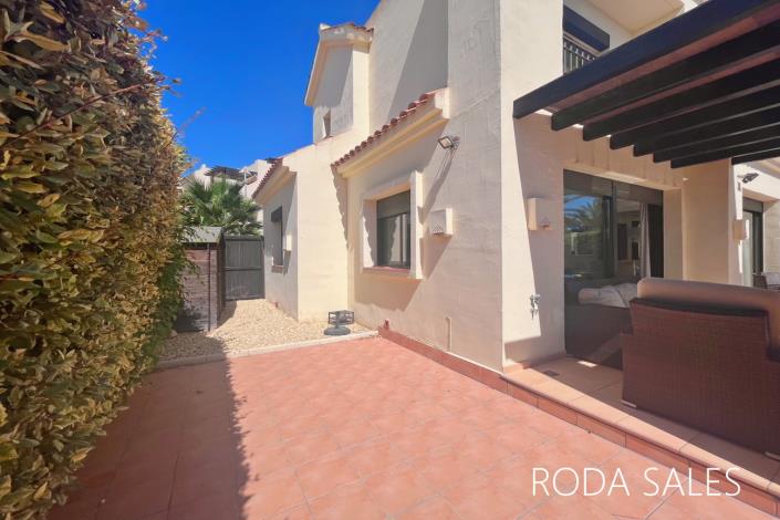 Image No.34-3 Bed Villa / Detached for sale