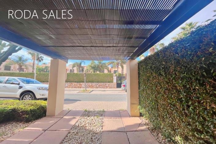 Image No.4-3 Bed Villa / Detached for sale