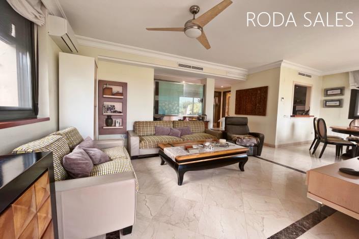 Image No.15-3 Bed Villa / Detached for sale