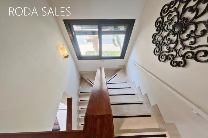 Image No.19-3 Bed Villa / Detached for sale