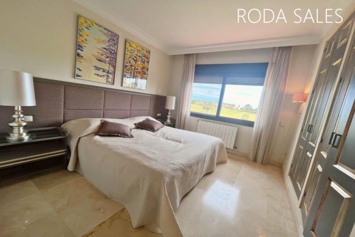 Image No.23-3 Bed Villa / Detached for sale