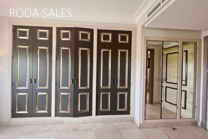 Image No.26-3 Bed Villa / Detached for sale