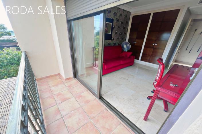 Image No.29-3 Bed Villa / Detached for sale