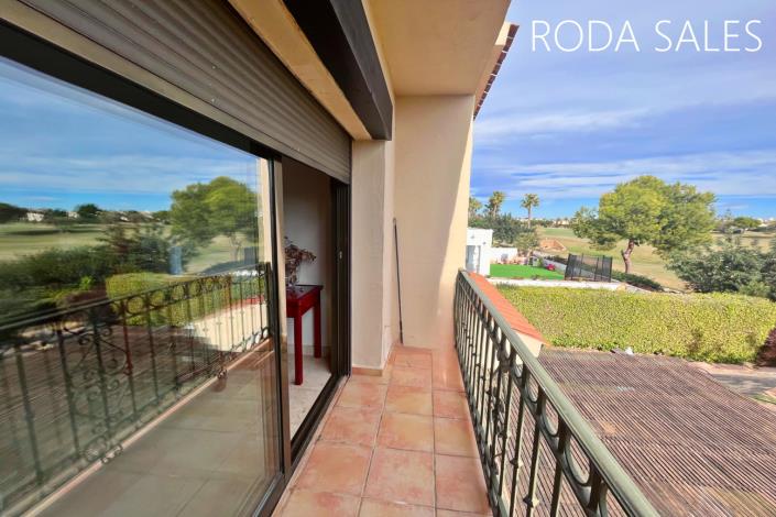 Image No.30-3 Bed Villa / Detached for sale