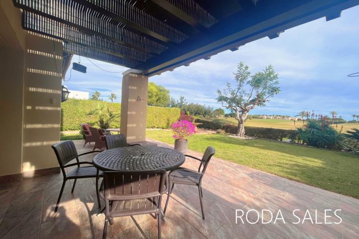 Image No.39-3 Bed Villa / Detached for sale