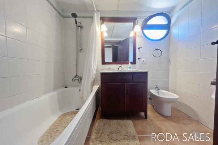 Image No.17-3 Bed Penthouse for sale