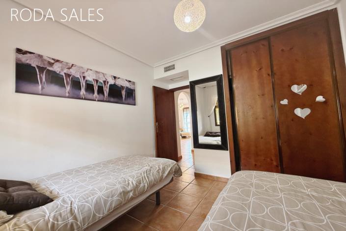 Image No.11-2 Bed Apartment for sale