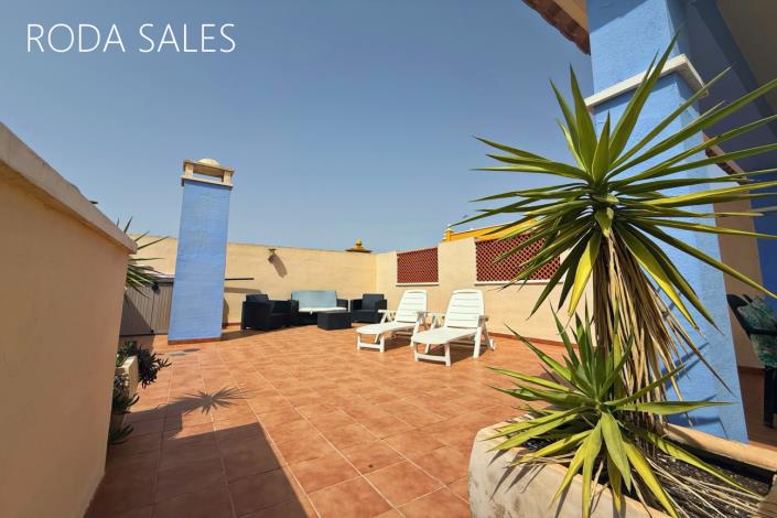 Image No.20-2 Bed Apartment for sale