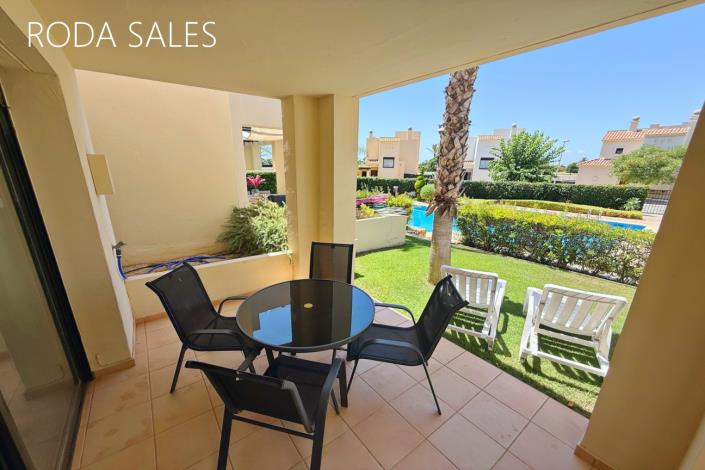 Image No.30-2 Bed Townhouse for sale