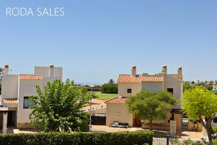 Image No.28-2 Bed Townhouse for sale