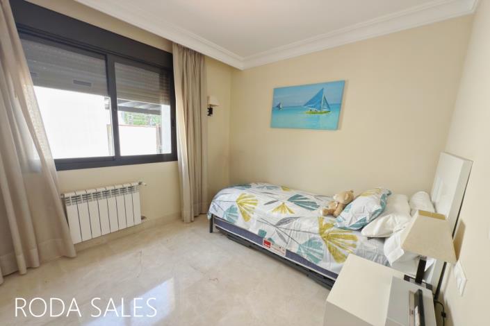 Image No.4-3 Bed Villa / Detached for sale