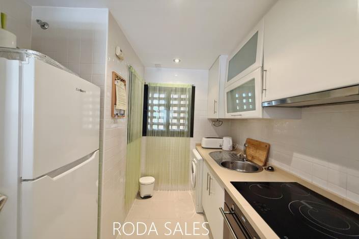 Image No.3-Appartement de 2 chambres à vendre à Roda Golf