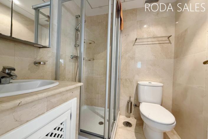 Image No.3-3 Bed Apartment for sale