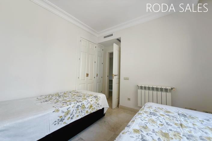 Image No.7-3 Bed Apartment for sale