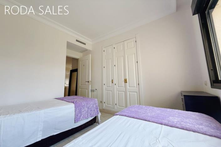 Image No.9-3 Bed Apartment for sale