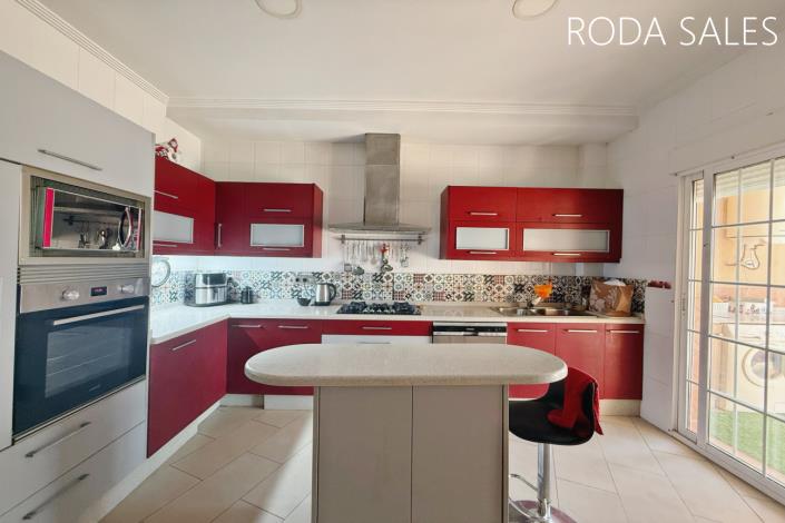 Image No.3-3 Bed Semi-Detached for sale