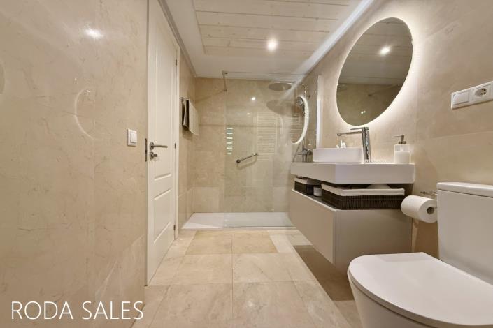 Image No.7-Duplex de 2 chambres à vendre à Roda Golf