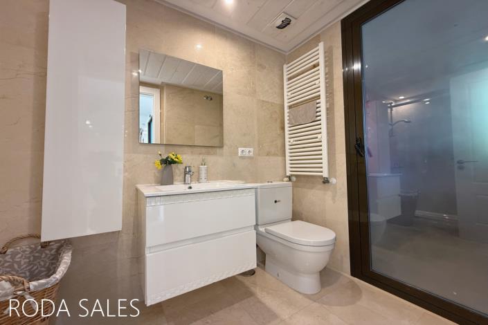 Image No.3-Duplex de 2 chambres à vendre à Roda Golf