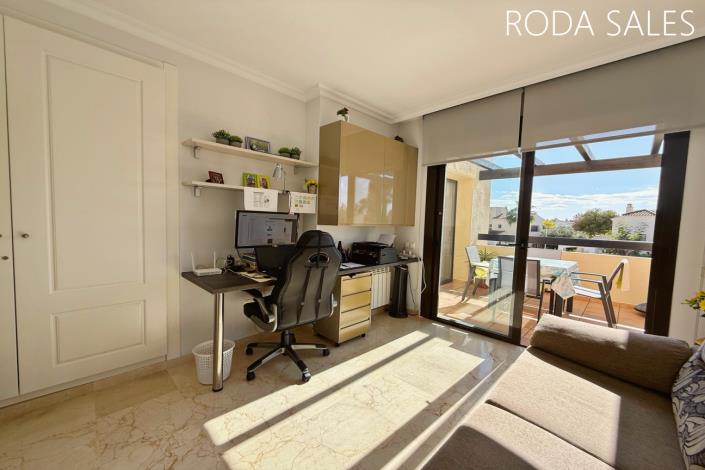 Image No.8-Duplex de 2 chambres à vendre à Roda Golf