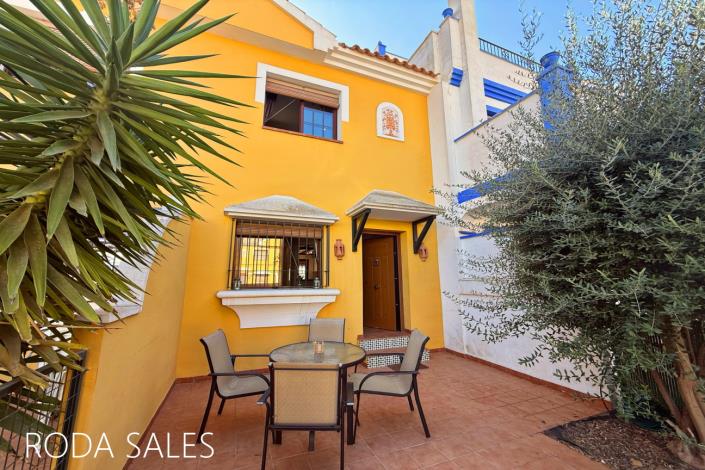 Image No.6-Maison de ville de 2 chambres à vendre à Roda