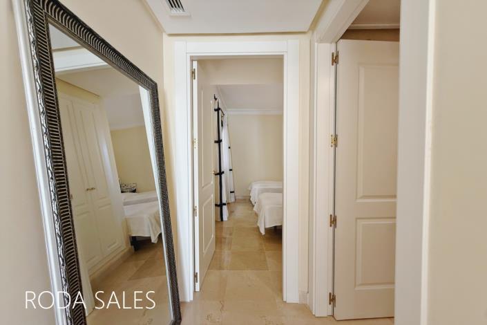 Image No.16-2 Bed Apartment for sale