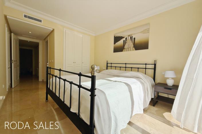 Image No.19-2 Bed Apartment for sale