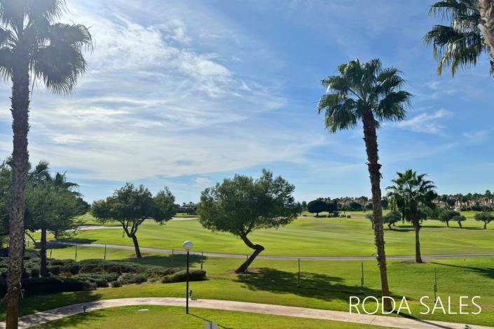 Image No.33-2 Bed Apartment for sale