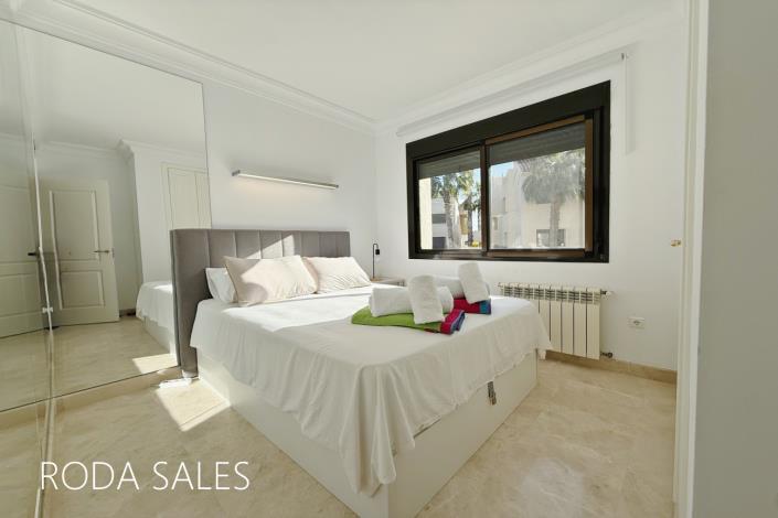 Image No.12-3 Bed Apartment for sale