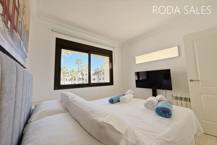 Image No.8-3 Bed Apartment for sale