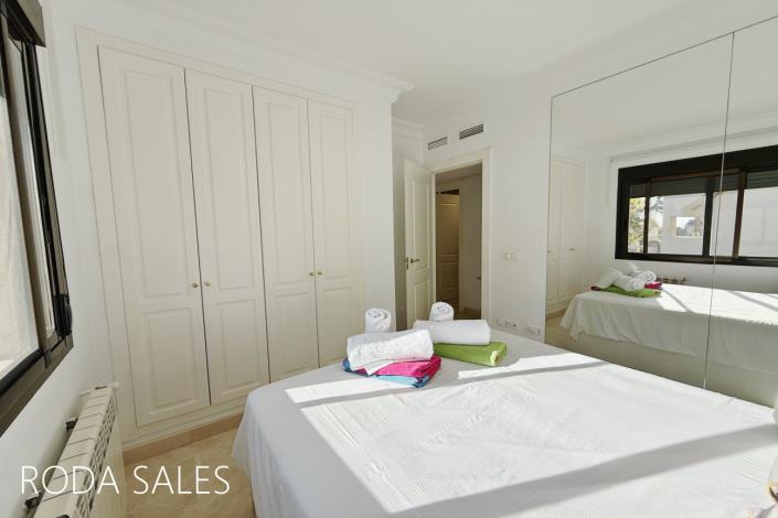 Image No.13-3 Bed Apartment for sale