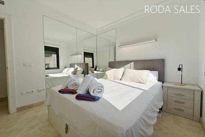 Image No.14-3 Bed Apartment for sale