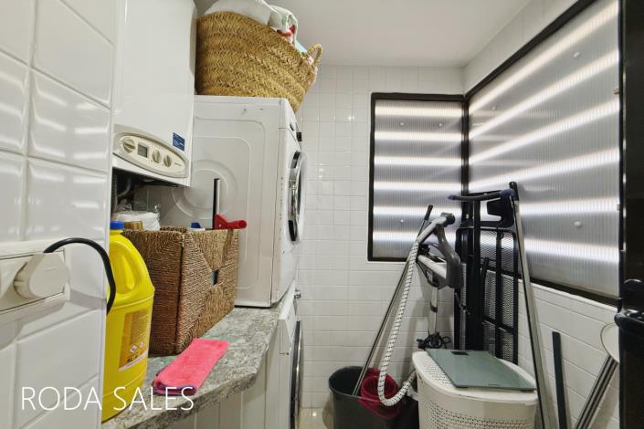 Image No.9-2 Bed Duplex for sale