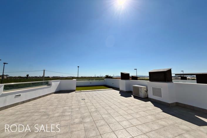 Image No.29-3 Bed Villa / Detached for sale