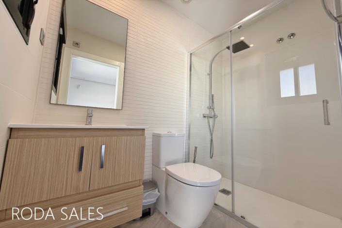 Image No.26-3 Bed Villa / Detached for sale