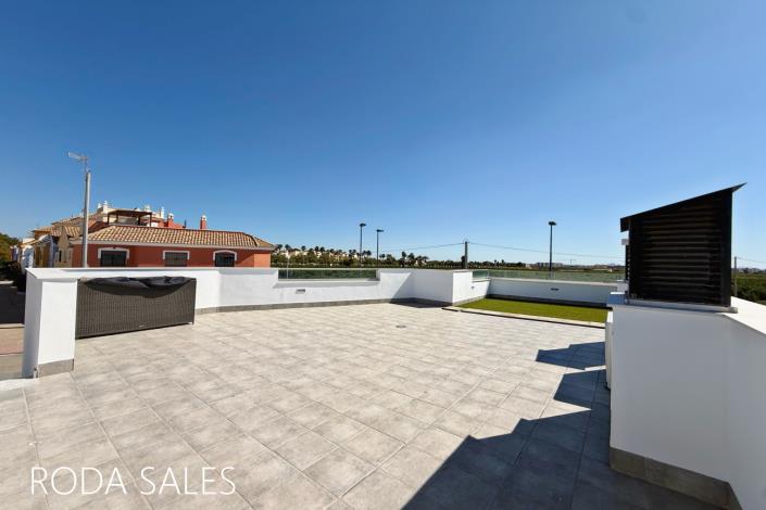 Image No.30-3 Bed Villa / Detached for sale