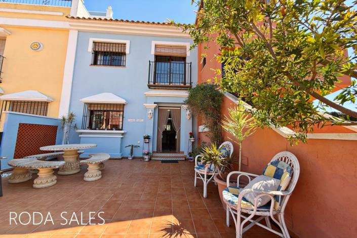 Image No.3-Maison de ville de 3 chambres à vendre à Roda