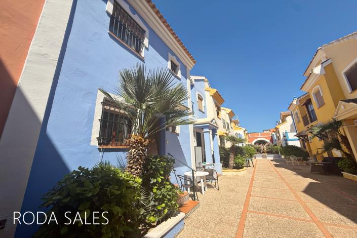 Image No.18-Maison de ville de 3 chambres à vendre à Roda